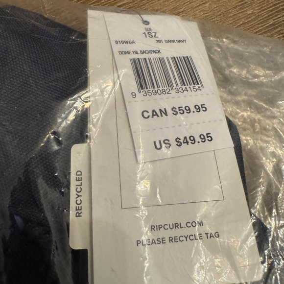 NWT RIP CURL Dome Backpack 18L - Women's - Picture 6 of 6